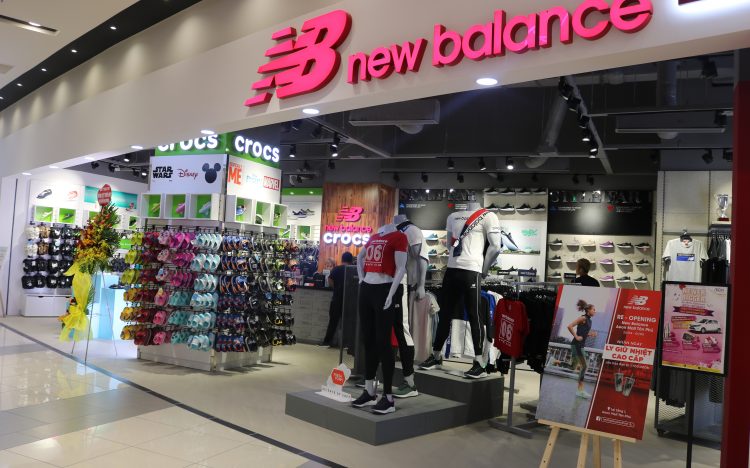 new balance store tphcm